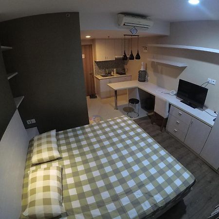 Student Park 828 By We Stay Yogyakarta Ngoại thất bức ảnh